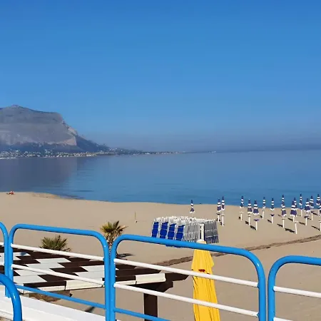 La Dependance Delle Mimose Semesterbostad